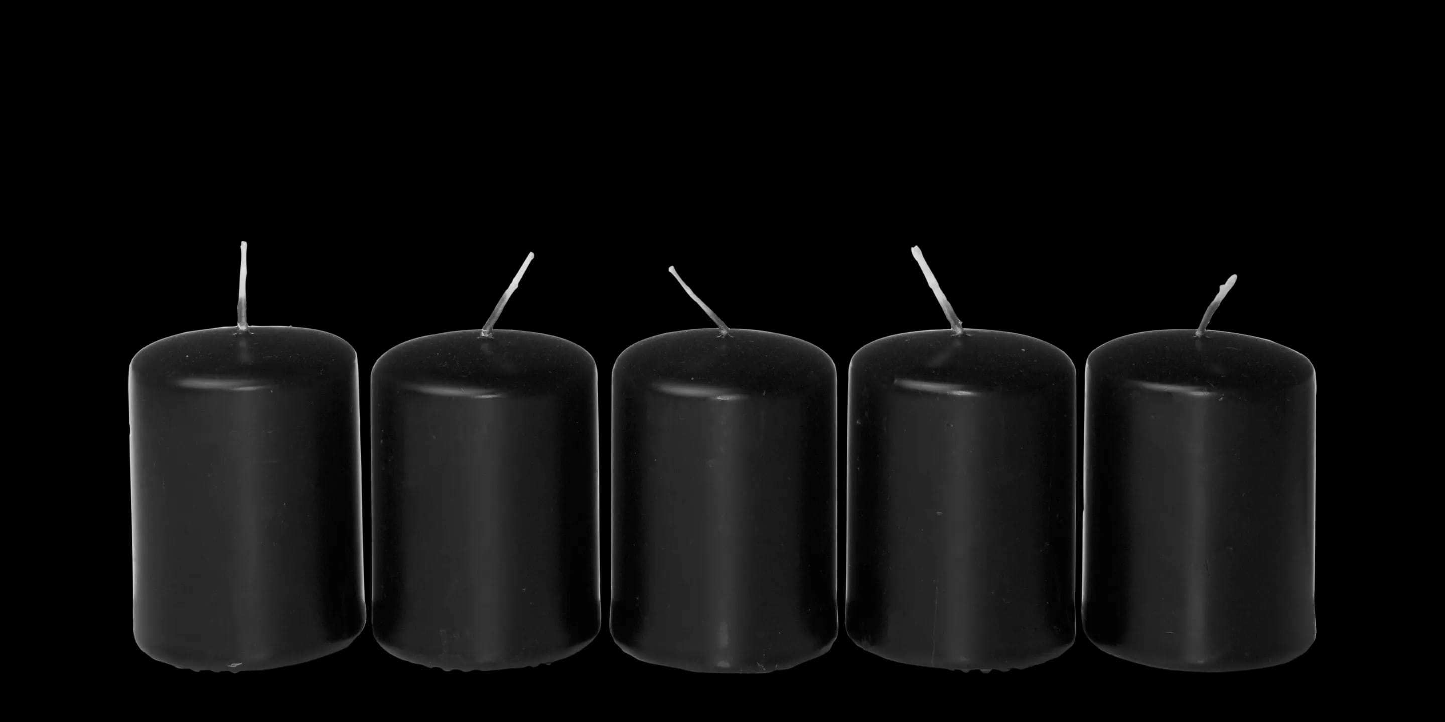 Bold candles black