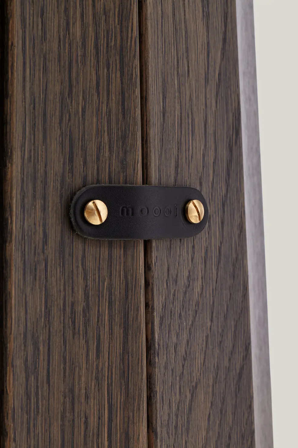 Container Table Bodhi cover grey detail 1